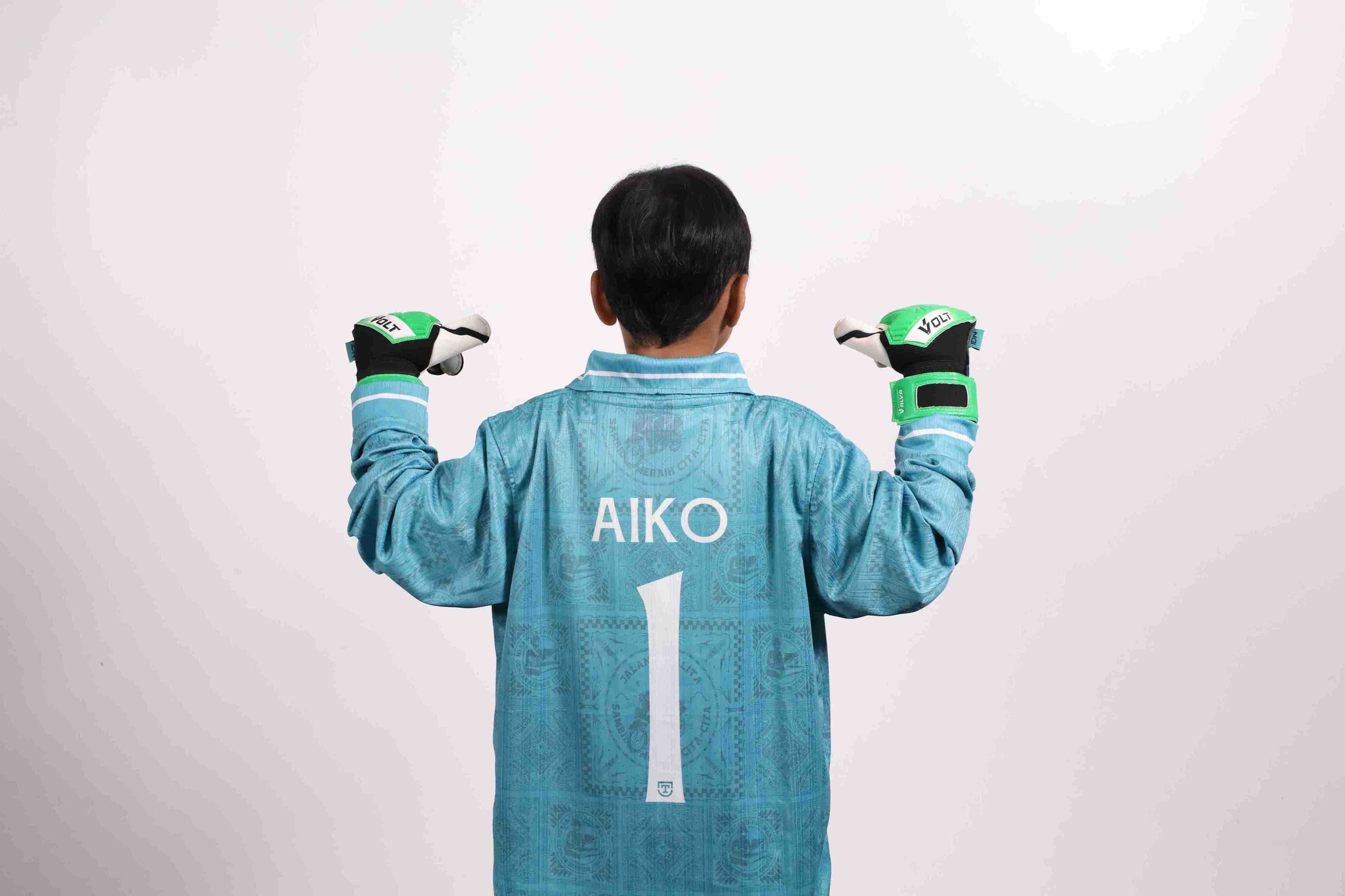 Jersey Keeper Blue Meracik Identik tampak belakang